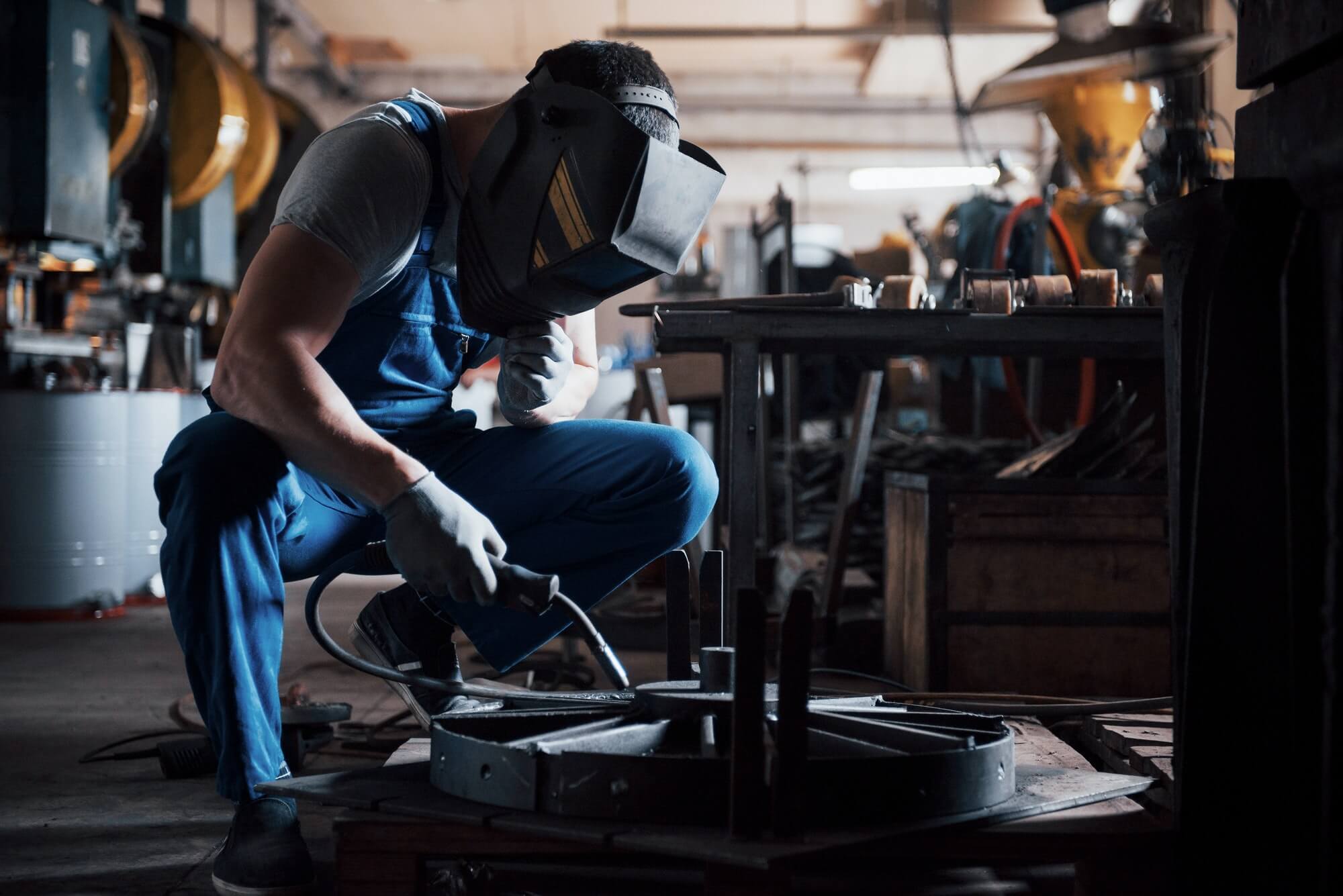 portrait-of-a-young-worker-at-a-large-metalworking-plant-the-welder-engineer-works-in-a-protective-1.jpg portrait-of-a-young-worker-at-a-large-metalworking-plant-the-welder-engineer-works-in-a-protective-1.jpg